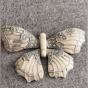 MARC 925 vintage butterfly pendant with moving wings.  EUC